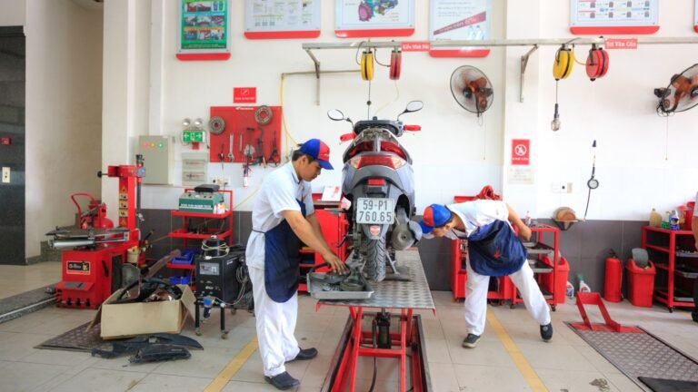 Two-wheeler service demo card